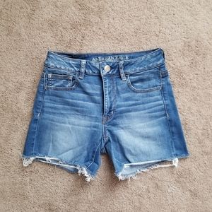 American Eagle hi-rise shortie size 4